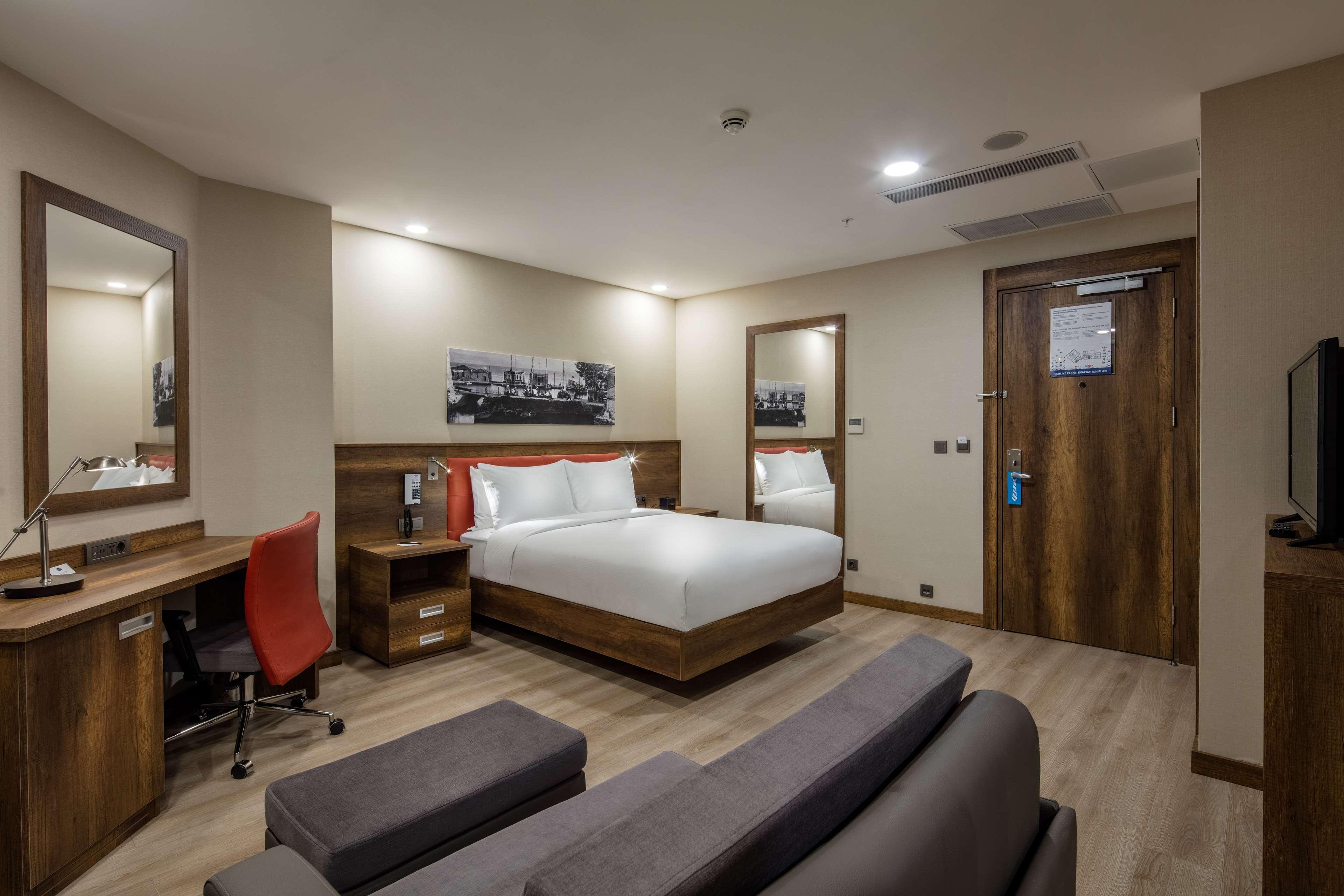 Hampton By Hilton Canakkale Gelibolu Bagian luar foto