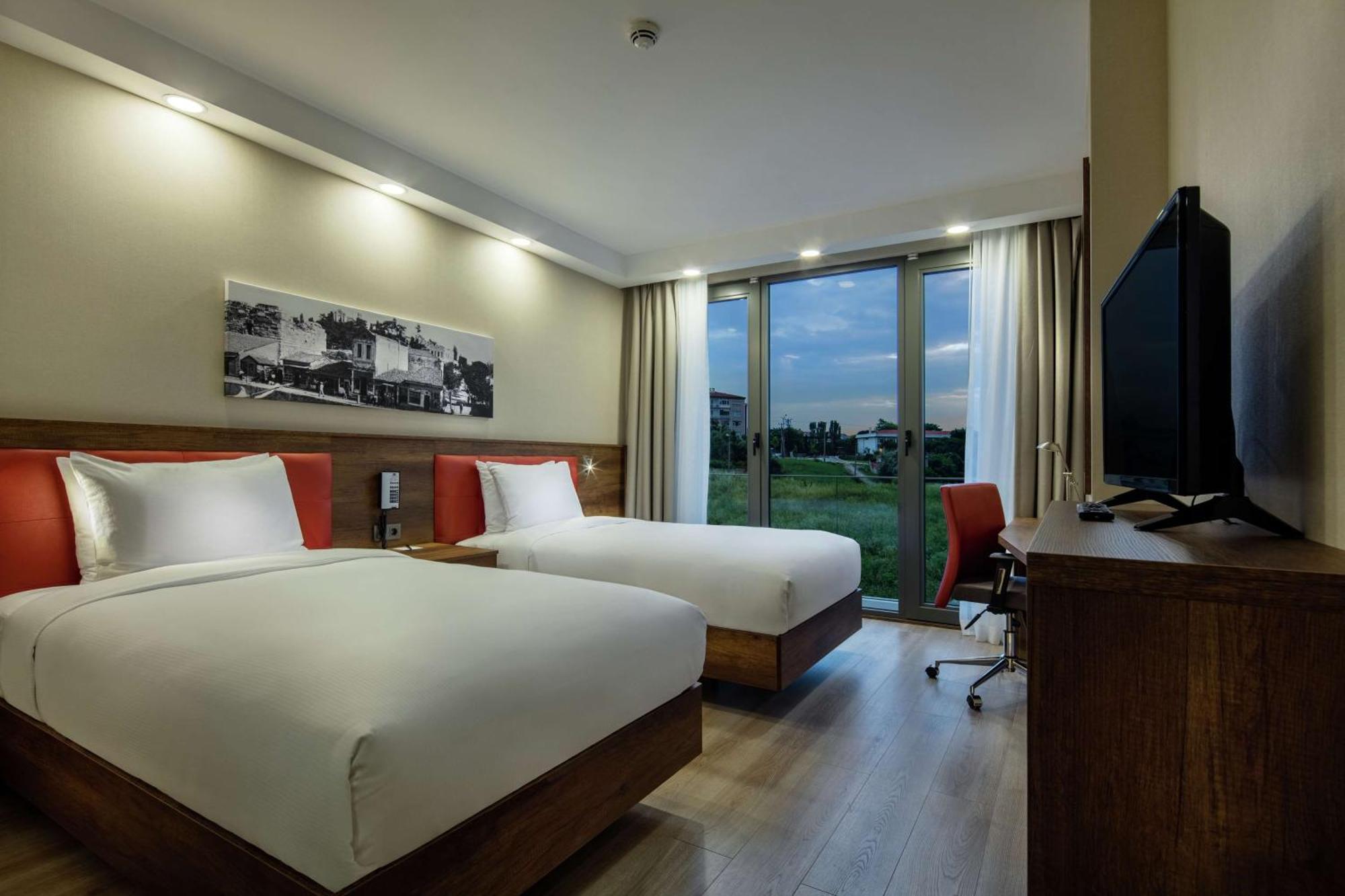 Hampton By Hilton Canakkale Gelibolu Bagian luar foto