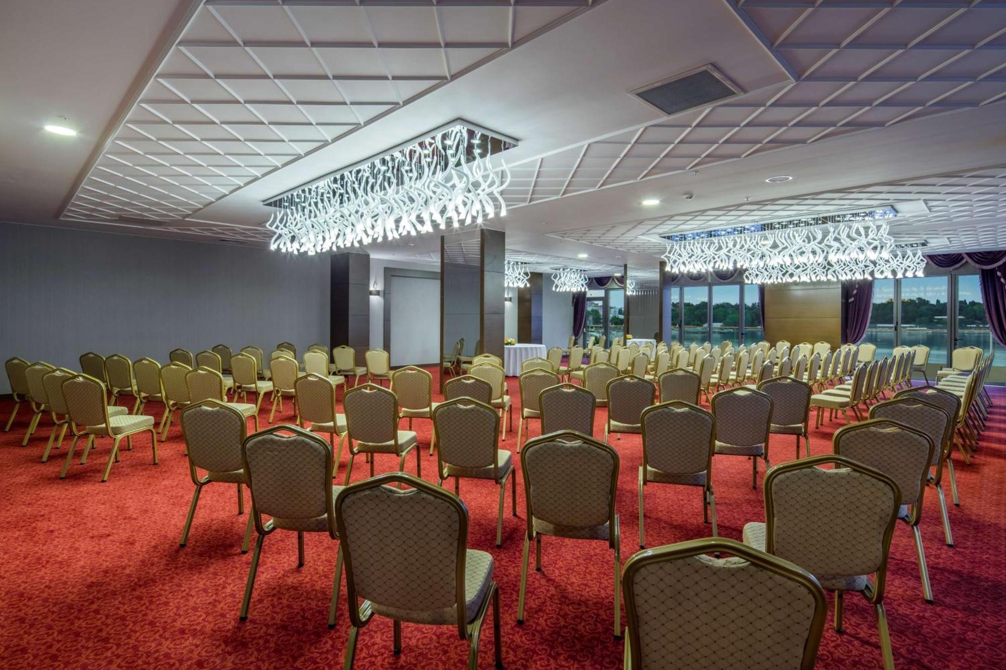 Hampton By Hilton Canakkale Gelibolu Bagian luar foto